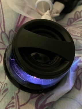 G200 Bluetooth Speaker Portable Black with Green Words 5 Watts